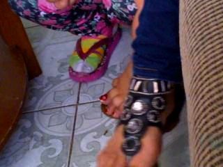 cousin feet