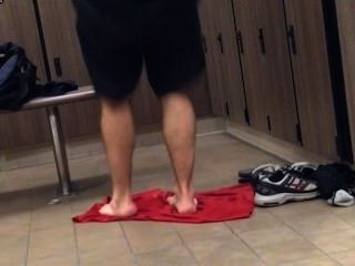 real male hidden spy camera college wrestlers locker room shower part1