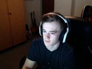 gay show ass webcam